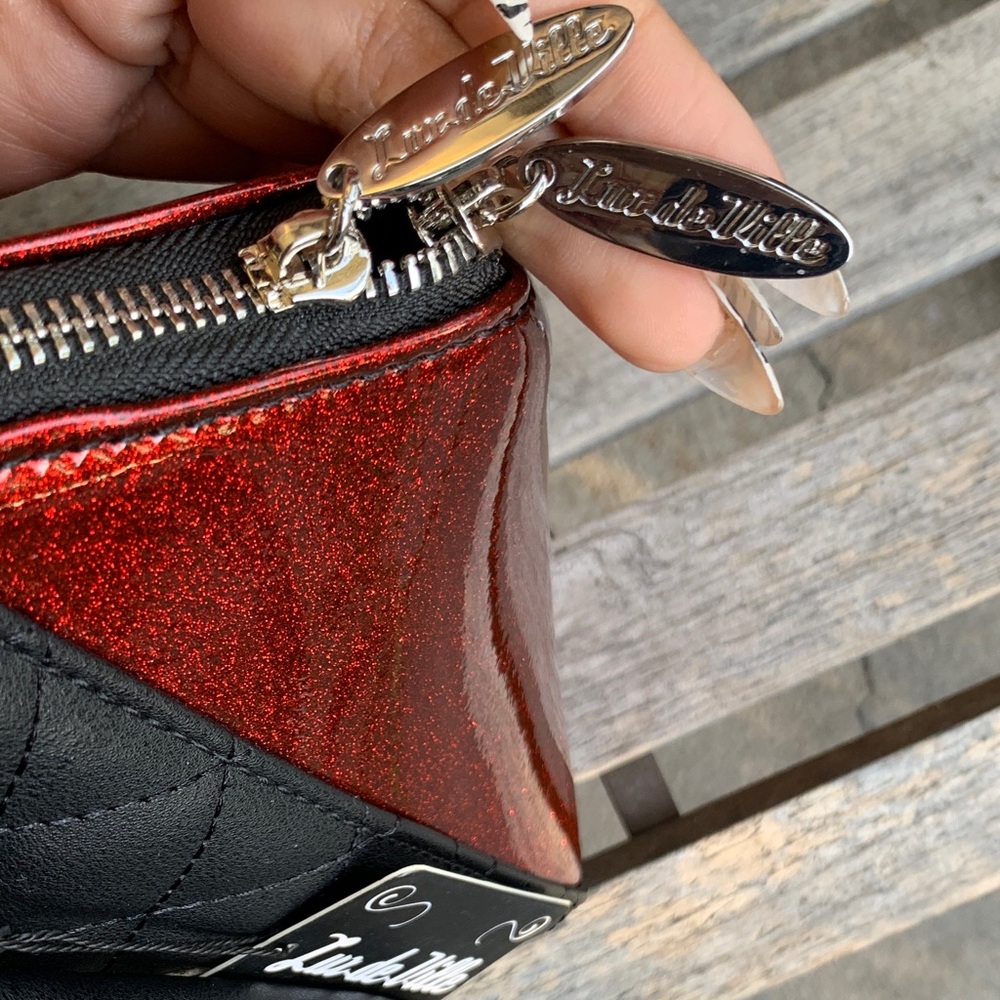 Lux de Ville Black Quilted Satchel with Red Glitter Side Panels - Picture 5 of 5